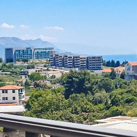 Apartment Azure *Close To The Beach Split Extérieur photo